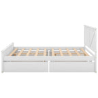 Letto matrimoniale "Queen Size" in legno anticato bianco con base a piattaforma e quattro cassetti contenitore