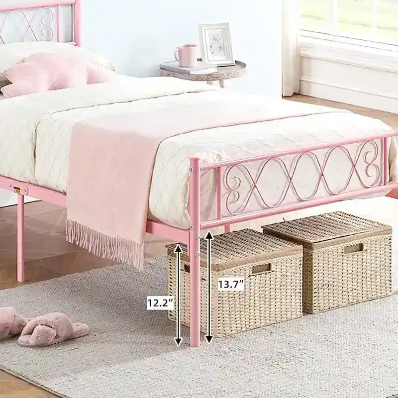 Struttura letto a piattaforma con testiera in ferro battuto "Sweet Heart"